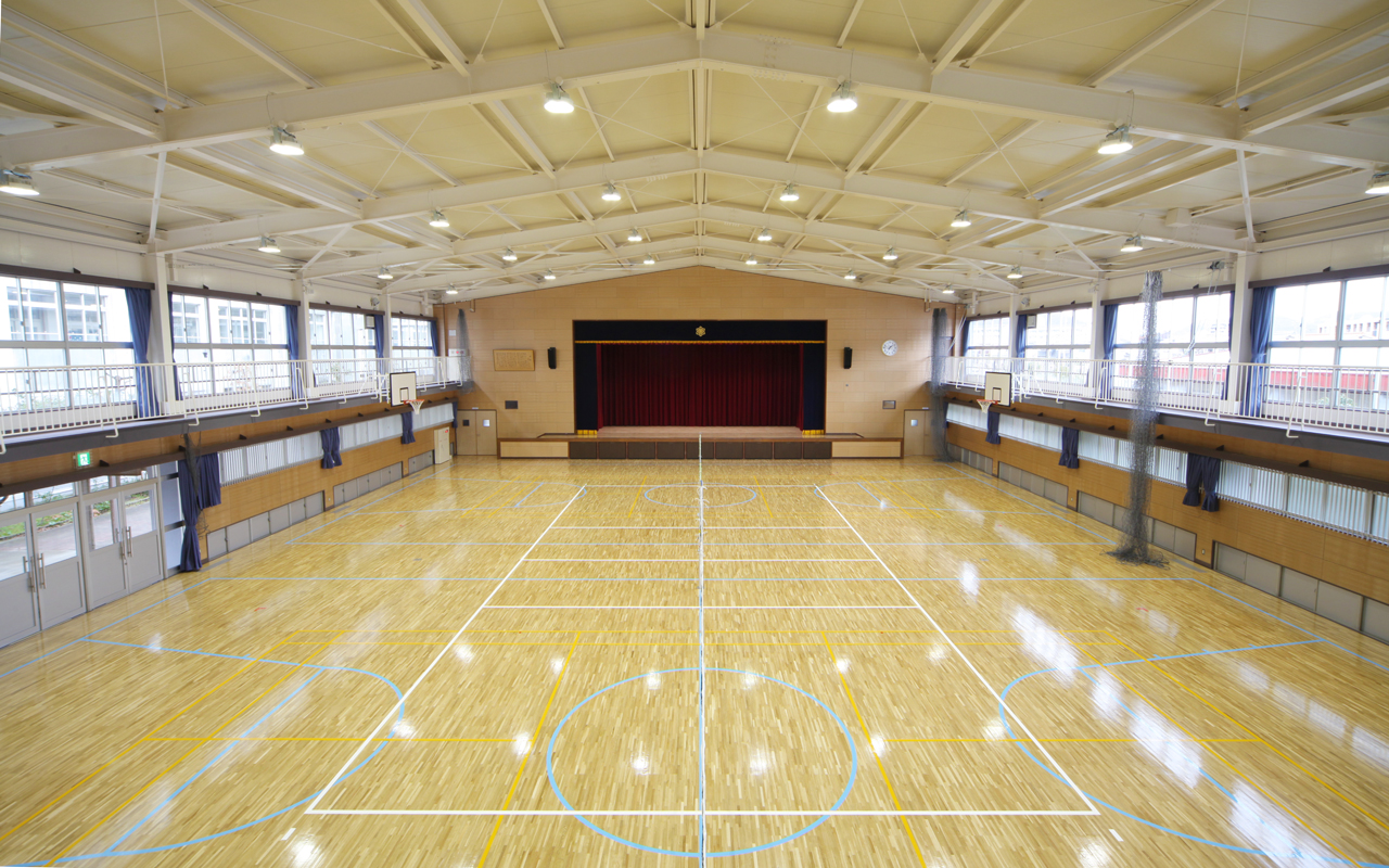 高岡西小学校屋内運動場大規模改修工事2